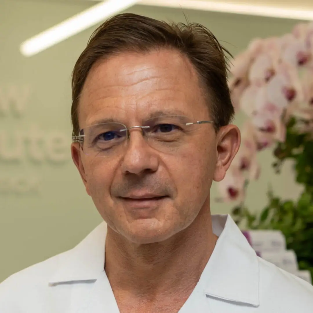 Dr. Mihailescu Iulius Cosmin