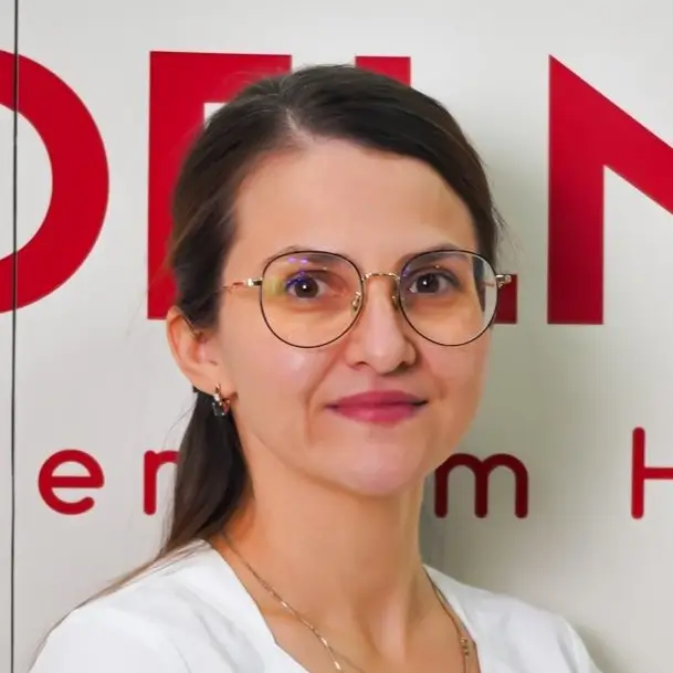 Dr. Oana Plotogea