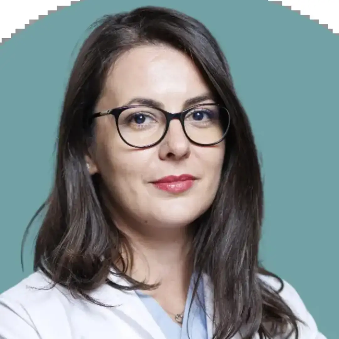 Dr. Holt Irina