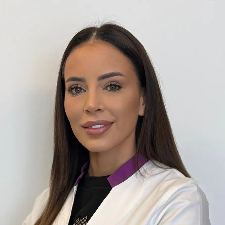 Dr. Loredana Voicu