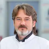 Dr. Lupu Leonard-Catalin