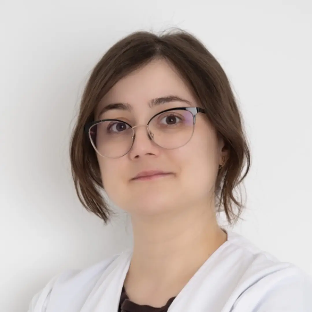 Dr. Raluca Niculae